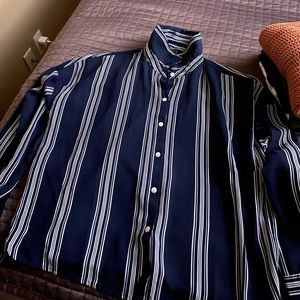 Small dress up forever 21 blouse